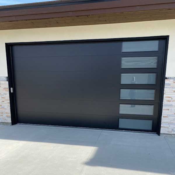 A home that got garage door installation in Eagle, ID